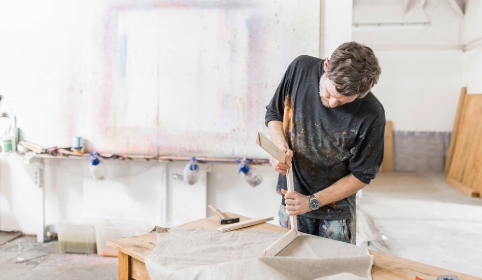 Artist building frame